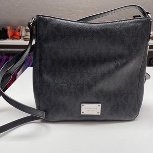 Michael Kors Crossbody Purse